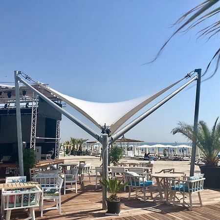 White Tower Mamaia Apartament Экстерьер фото