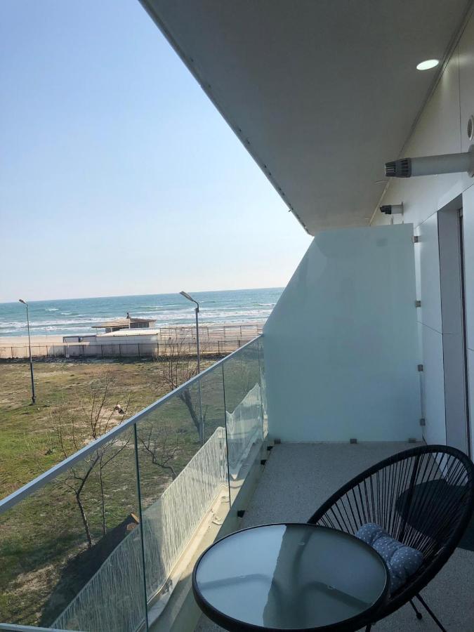 White Tower Mamaia Apartament Экстерьер фото